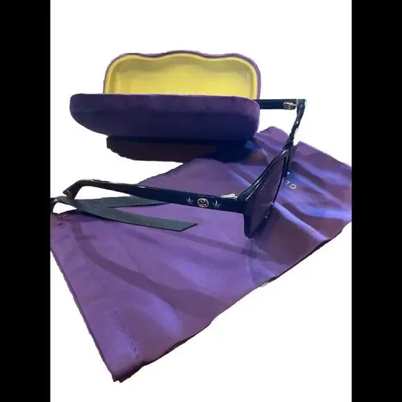 GUCCI GG0232SK 002 Black Grey/Square Mirrored lens Sunglasses New $495msrp - Picture 4 of 9